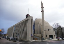 Alman polisinden DİTİB imamlarına baskın