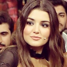 Hande Erçel’den ‘Aşk Laftan Anlamaz’ Müjdesi