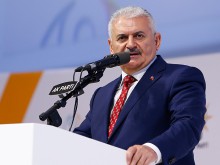 Binali Yıldırım : ‘Hollanda Başbakanı özür diledi’